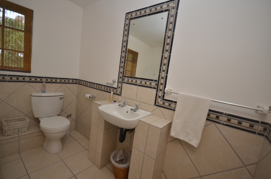 9 Bedroom Property for Sale in Nahoon Eastern Cape